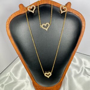 Eternal Heart Pave Crystal Jewelry Set – Gold Plated Romantic Necklace & Earrings