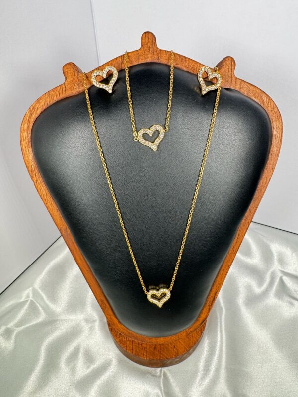 Eternal Heart Pave Crystal Jewelry Set – Gold Plated Romantic Necklace & Earrings