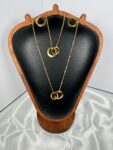 Interlocking Circle Gold Jewelry Set – Minimalist Pendant Necklace & Earrings