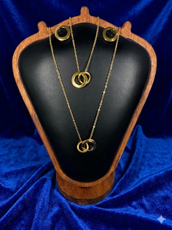 Interlocking Circle Gold Jewelry Set – Minimalist Pendant Necklace & Earrings