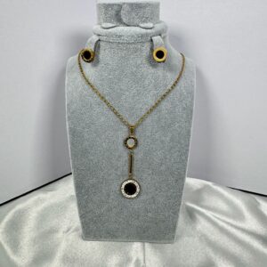 London Heritage Circle Gold Jewelry Set – Lariat Necklace & Stud Earrings